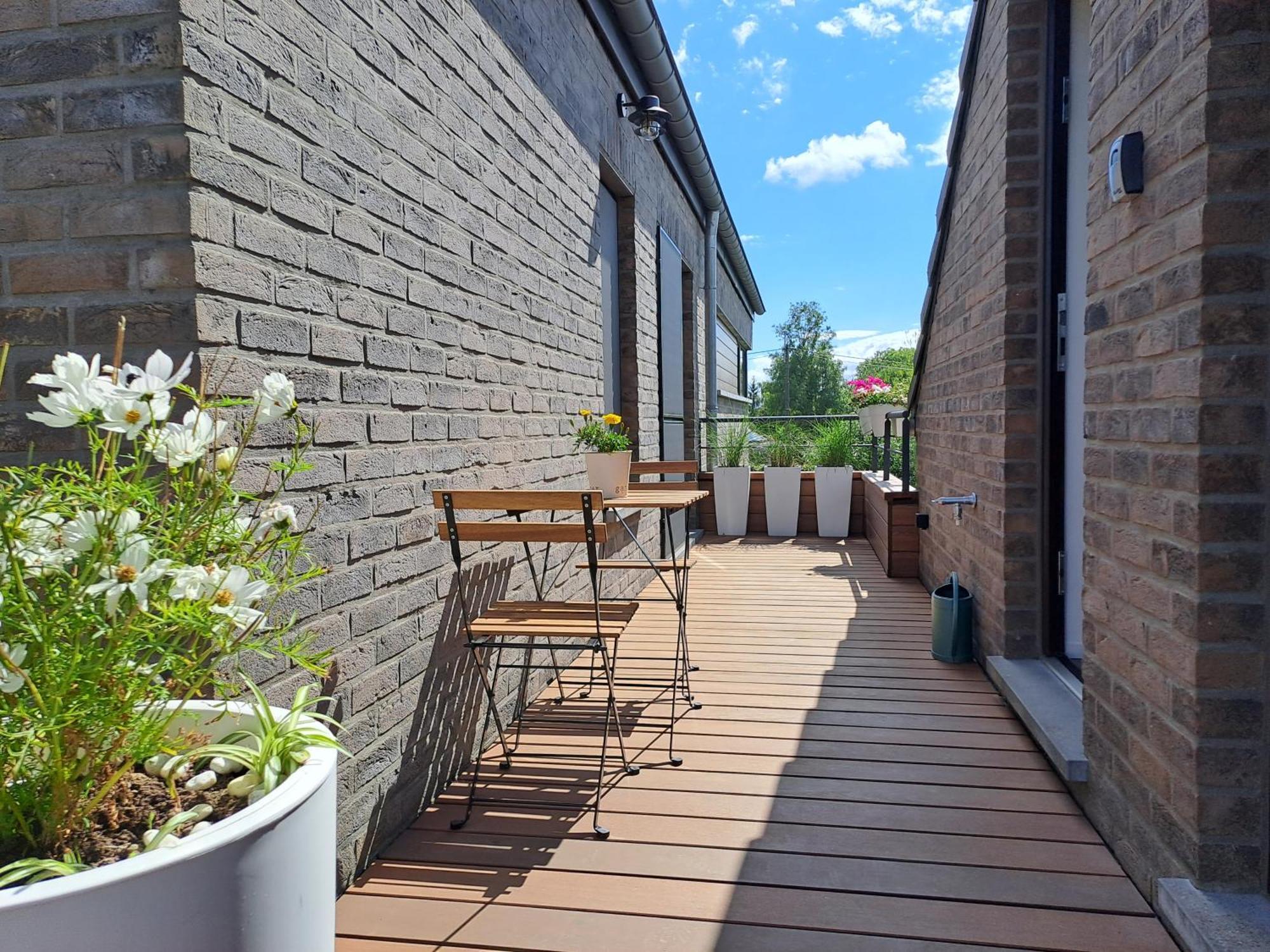 4 Pers Avec Balcon Et Jardin * Sprimont